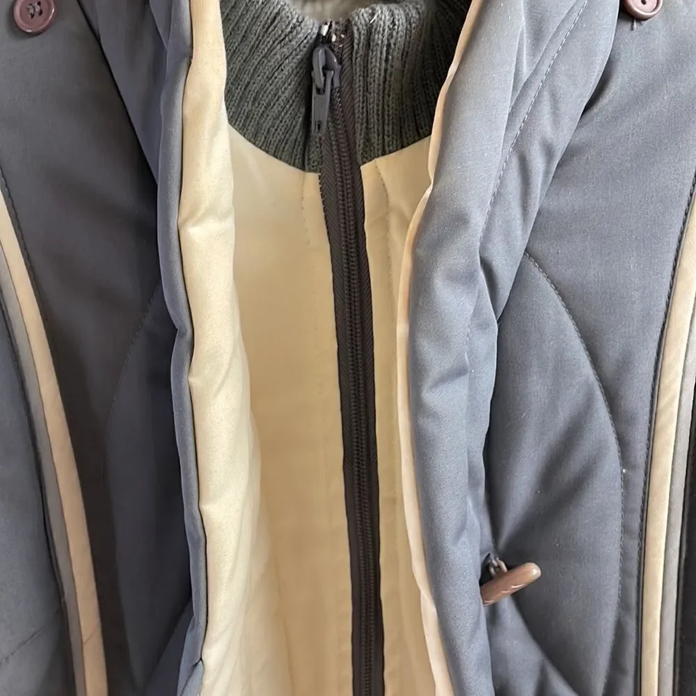 Dawn Puffer Jacket Vintage 90’s, Size 11/12, Gray and White , Winter Coat